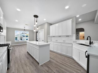 1604 Redwood Ct, Fredericksburg, TX 78624