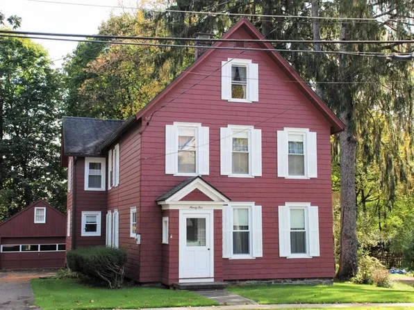 95 Chestnut St, Cooperstown, NY 13326