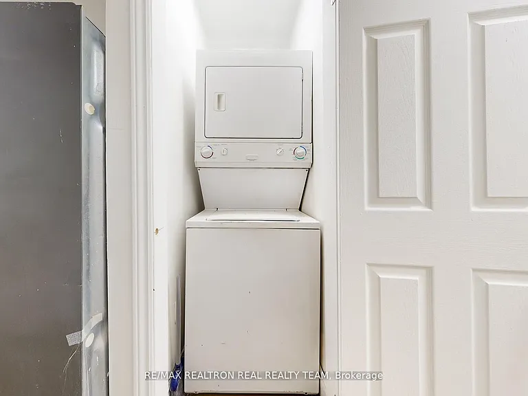 1129 Cannon St E #C1 — Photo 21
