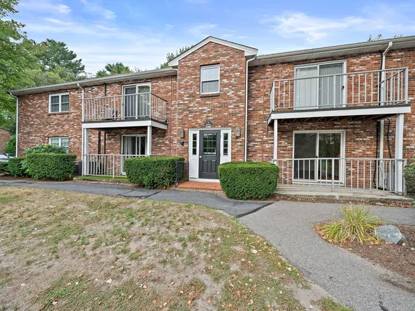 18 Kingswood Dr #5, Abington, MA 02351