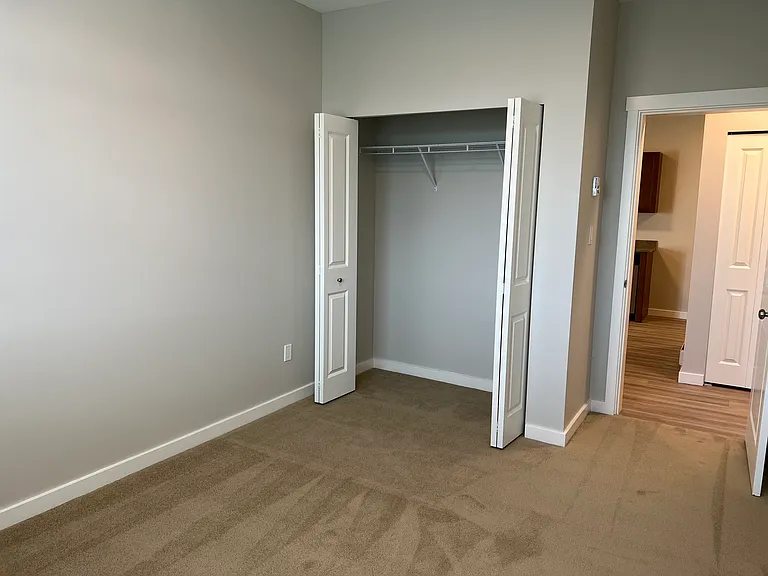 701 Merecroft Rd — Photo 11