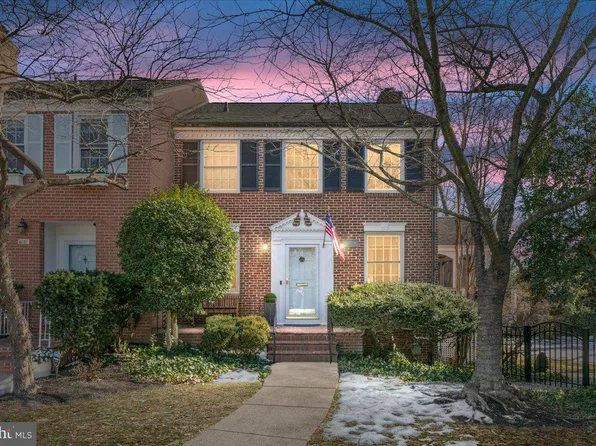 6323 Olde Towne Ct, Alexandria, VA 22307