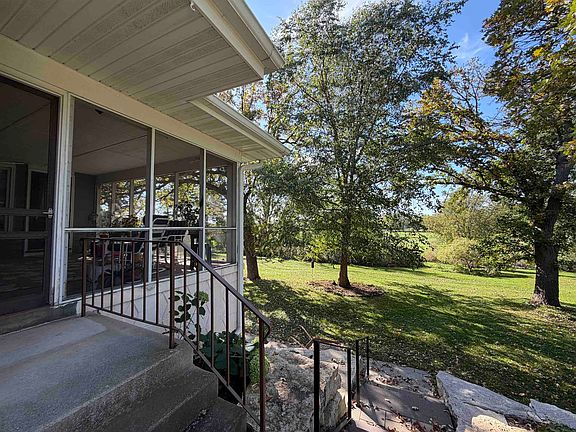 2nd image of 6625 S Oak Ln