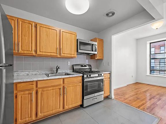2nd image of 69 W 126th St APT 1
