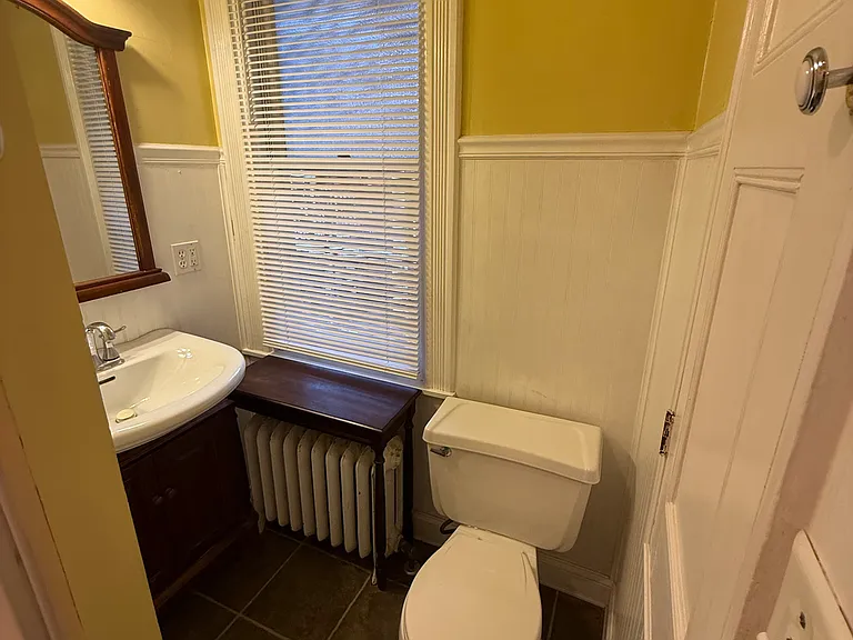 240 E Orange St #2 — Photo 3