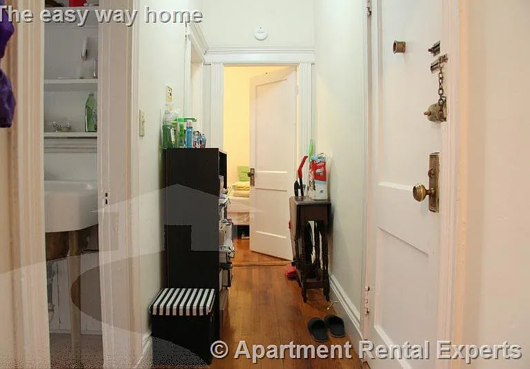 72 Kirkland St #1 — Photo 3