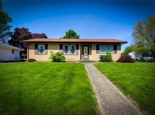 123 Pennsylvania Dr, Decatur, IL 62526