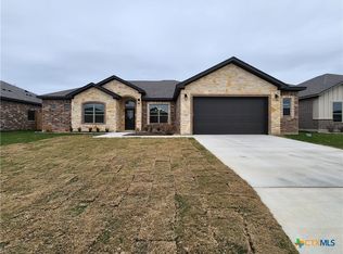 718 Eagle Claw Dr, Salado, TX 76571