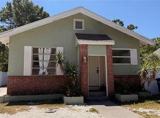905 Jones St, Clearwater, FL 33755