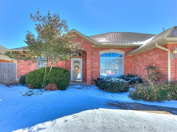 2nd image of 2432 Richland Dr