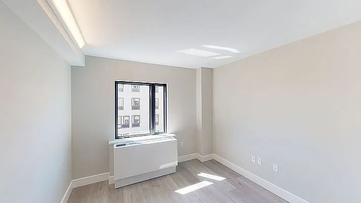 Rented by Compass | media 23