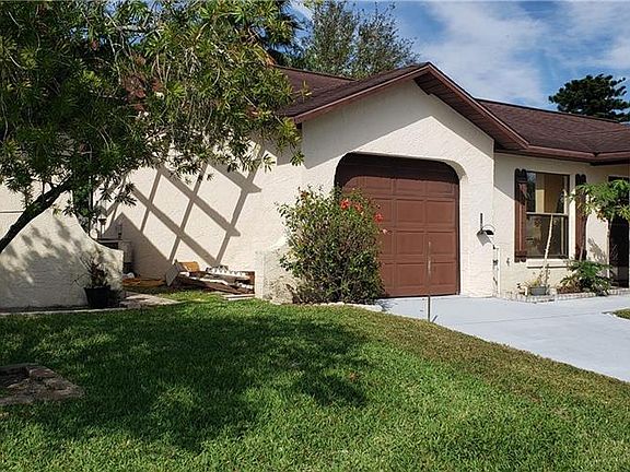 3rd image of 1958 Trinity Cir