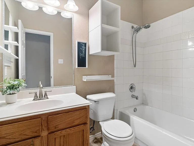 10610 Stone Falls Ln — Photo 20