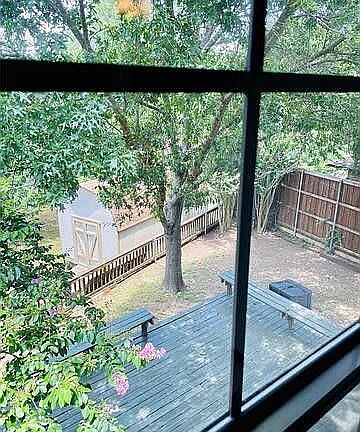 3rd image of 4821 Gaylewood Ct
