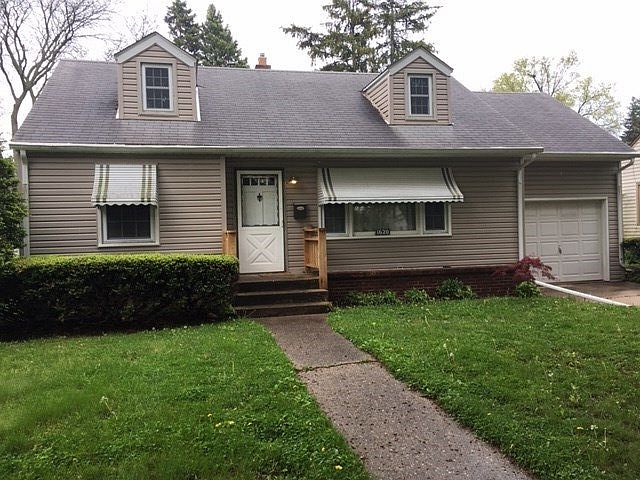 1st image of 1620 Macarthur Dr