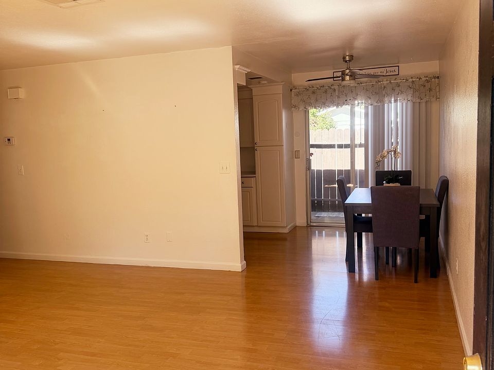 1st image of 3001 Quail Hollow Dr