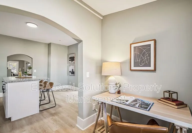 105 Rodgers Ave — Photo 13
