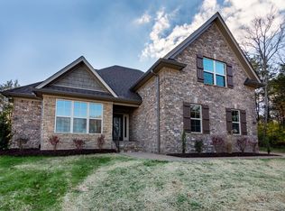 1031 C P Stewart Blvd, Lebanon, TN 37087
