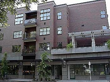 1st image of 300 W 8th St Unit 426E