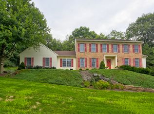 232 Suncrest Rd, Lancaster, PA 17601
