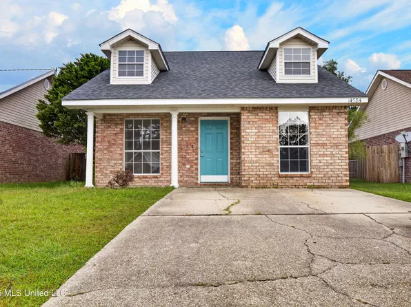 14584 Indian Trails Cir, Diberville, MS 39540