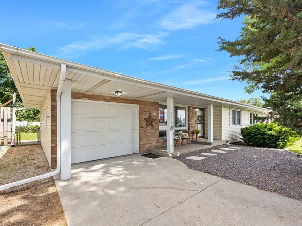 1110 N Main St, Normal, IL 61761