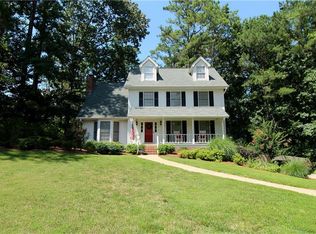 1053 Foreststone Way, Marietta, GA 30064