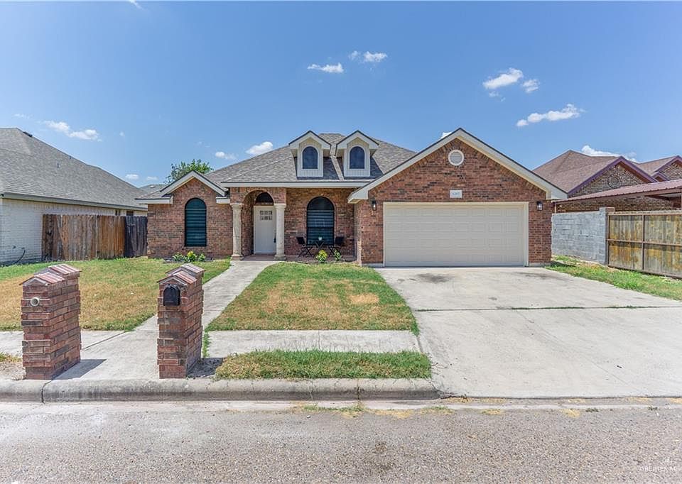 1st image of 4207 Hill Crest Dr