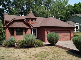 2447 Lost Lake Rd, Mound, MN 55364