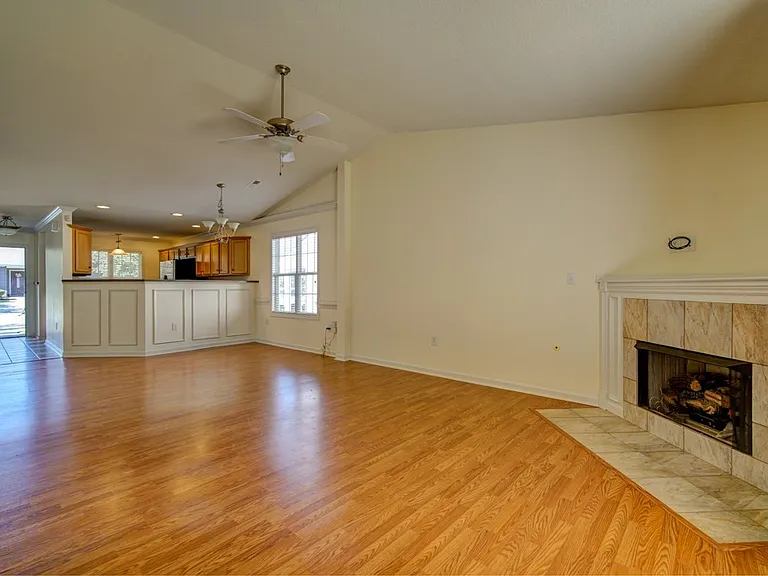 705 W Sago Ct — Photo 13