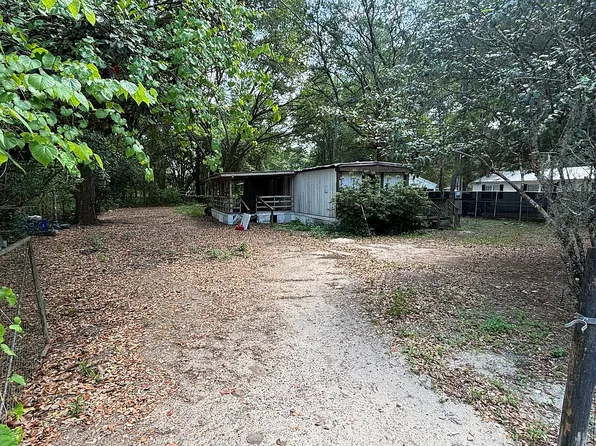 113 Henry St, Interlachen, FL 32148