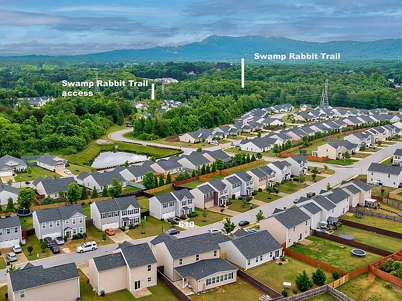 3rd image of 610 Maplestead Farms Ct