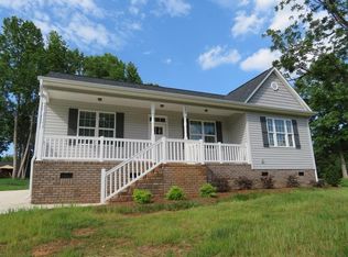 209 Caroline Ave, Lowell, NC 28098