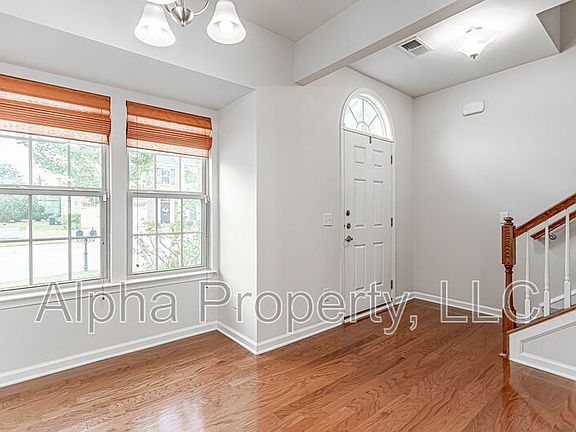 5th image of 106 Middleby Way
