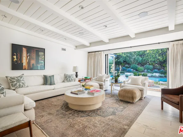 1801 San Ysidro Dr, Beverly Hills, CA 90210