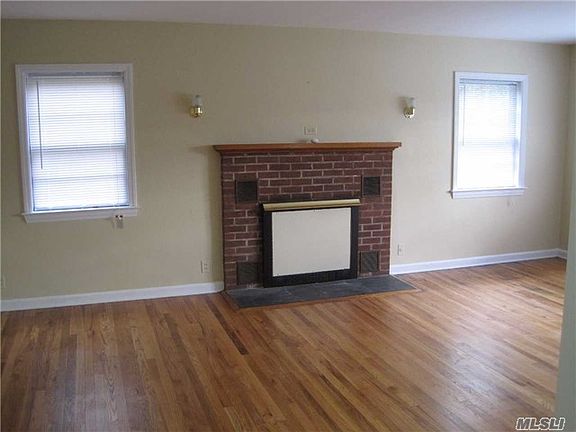 5th image of 548 W Broadway
