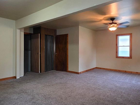 2nd image of 629 Lillian Ave