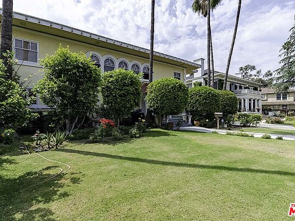 5th image of 2082 S Harvard Blvd