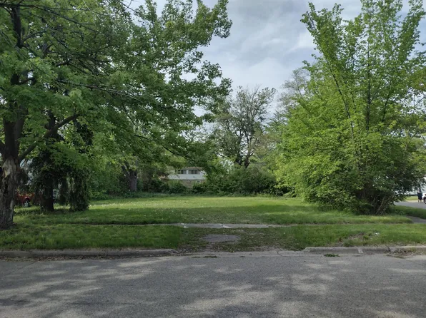 607 Wesbrook St, Pontiac, MI 48340