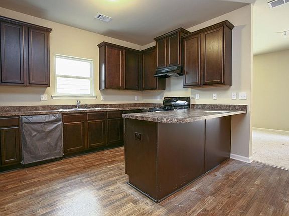 5th image of 344 Rankin Cir