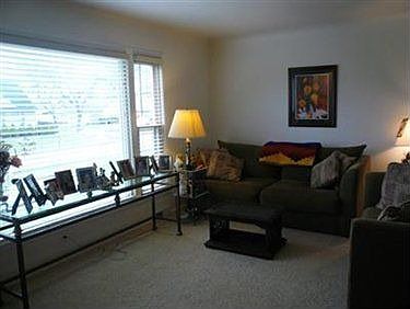 3rd image of 1653 Mayfair Blvd