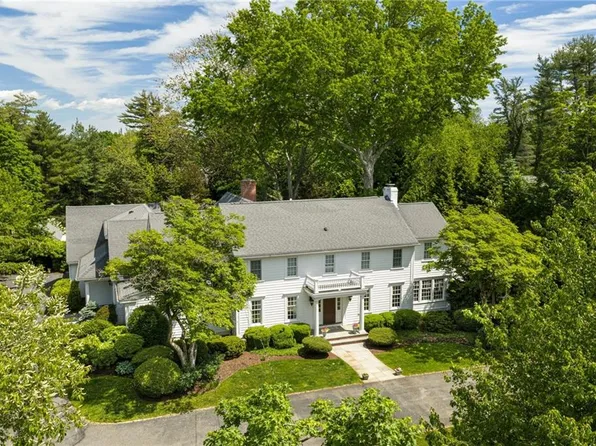 204 Rumstick Rd, Barrington, RI 02806