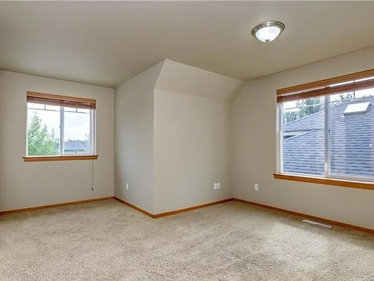 2081 Calico Loop — Photo 19