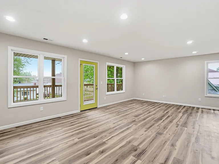 1626 Howell St #201 — Photo 14