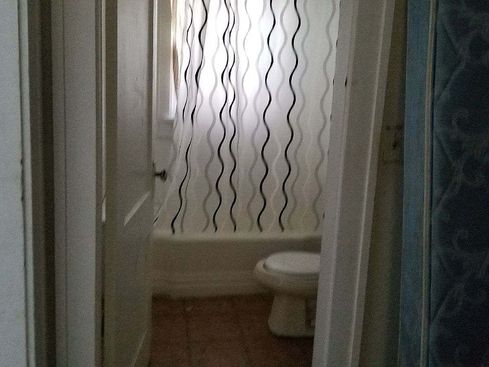 2nd image of 3901 N Layman Ave