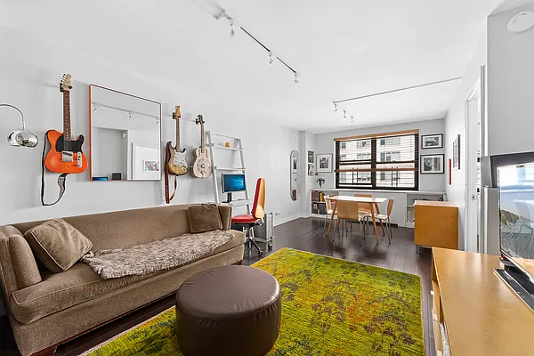 Sold by Corcoran | media 5