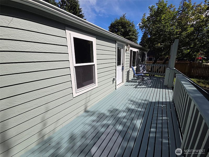 2nd image of 482 Hilltop Drive
