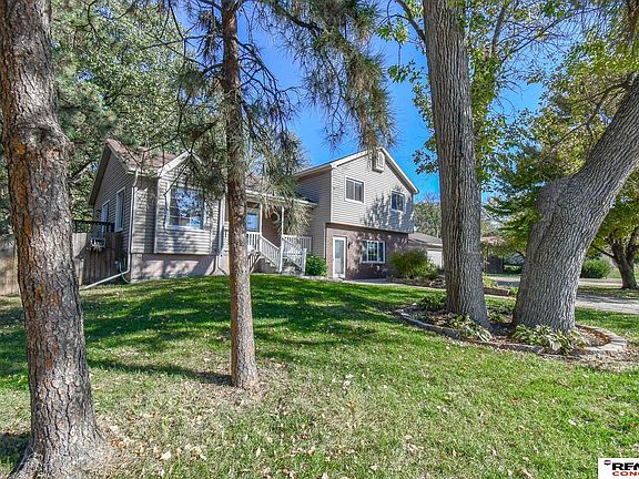3rd image of 710 Old Cheney Rd