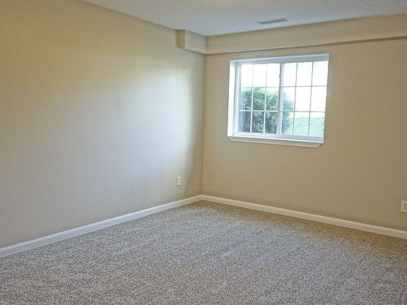 2nd image of 535 Arthur Ct APT 2