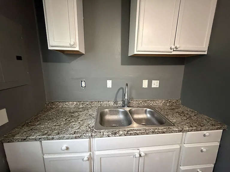 26089 Lehigh St — Photo 8